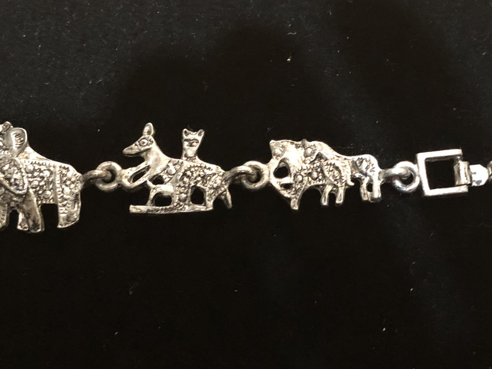 VTG. SILVER TONE PEWTER ? NOAHS ARK BRACELET 6.75″