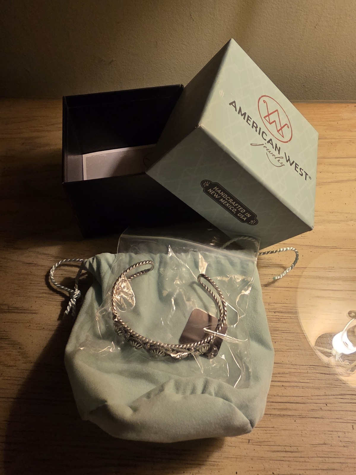 Carolyn Pollack Vintage Sterling Silver Single Row 5 Conchos Bracelet