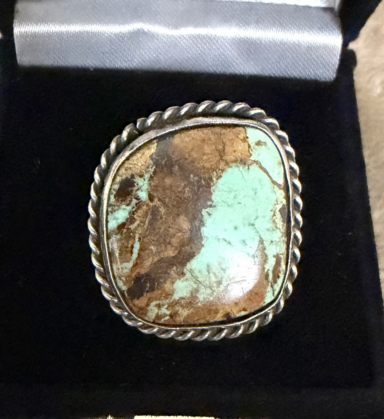 VTG NATIVE AMERICAN NAVAJO BIG NATURAL BLUE TURQUOISE STERLING SILVER RING SZ 7
