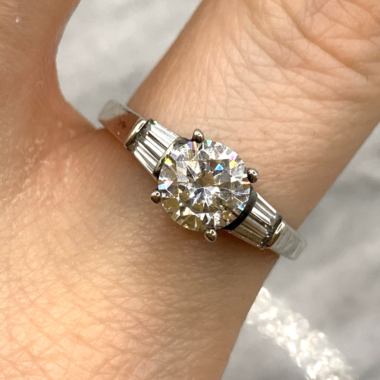 Art Deco Style Ring 925 Sterling Silver CZ Round Cut Baguette Shoulder – Size R