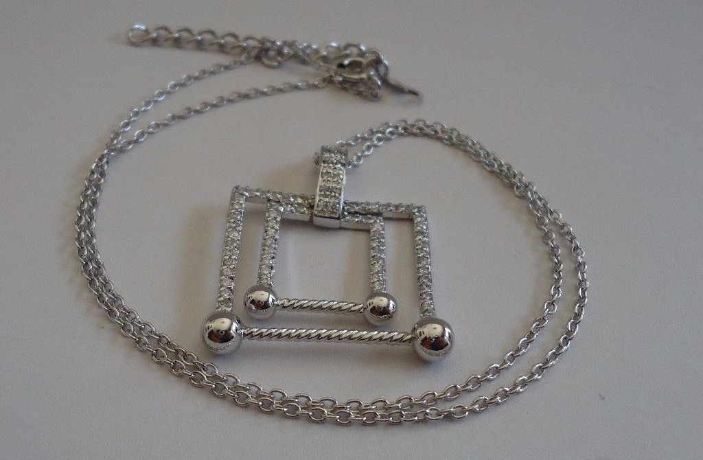STERLING SILVER GRADUATED SQUARE NECKLACE PENDANT 1.50 CT LAB CREATED DIAMOND