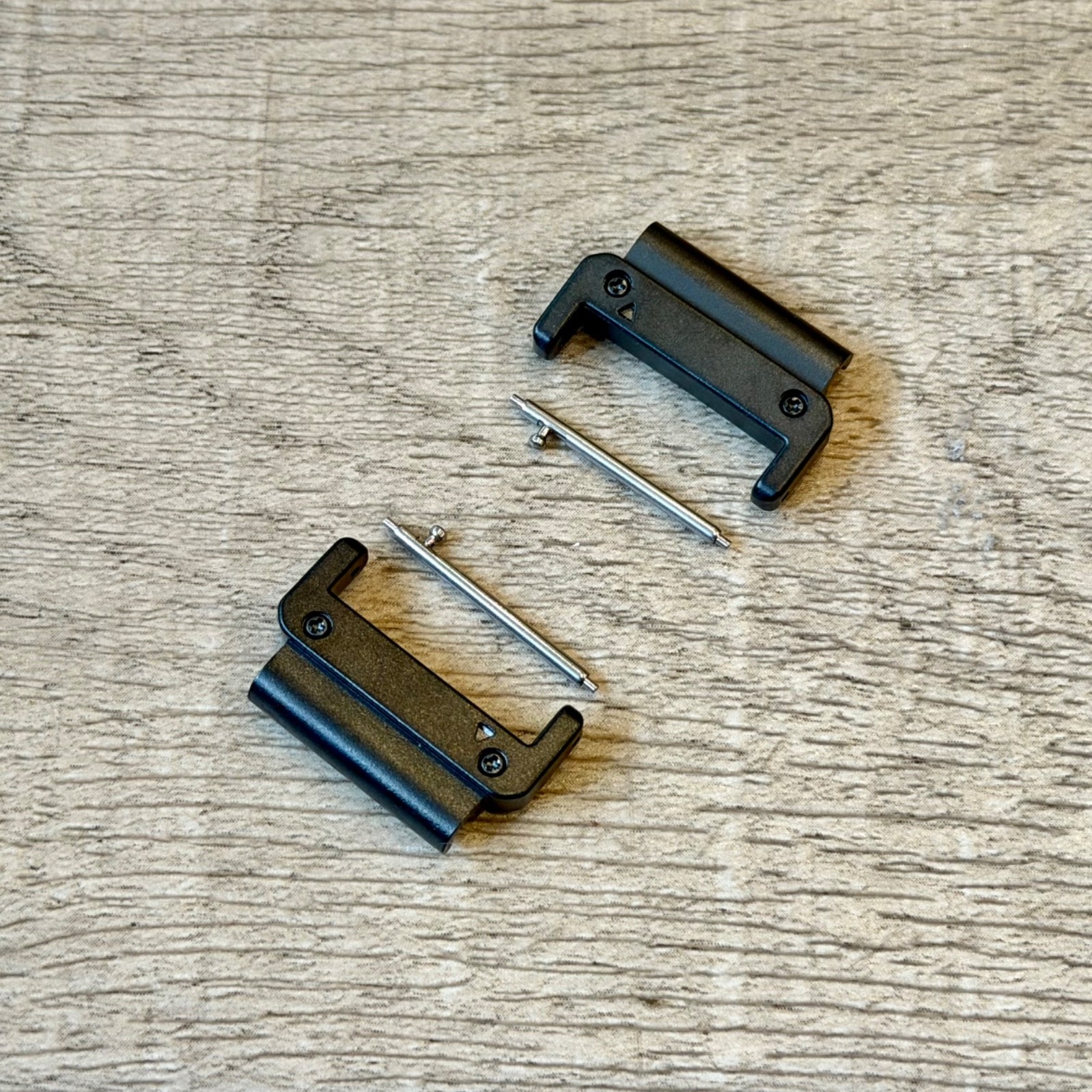 22mm Quick Fit Connectors for Garmin Watch Black Stainless Steel Strap Adapters