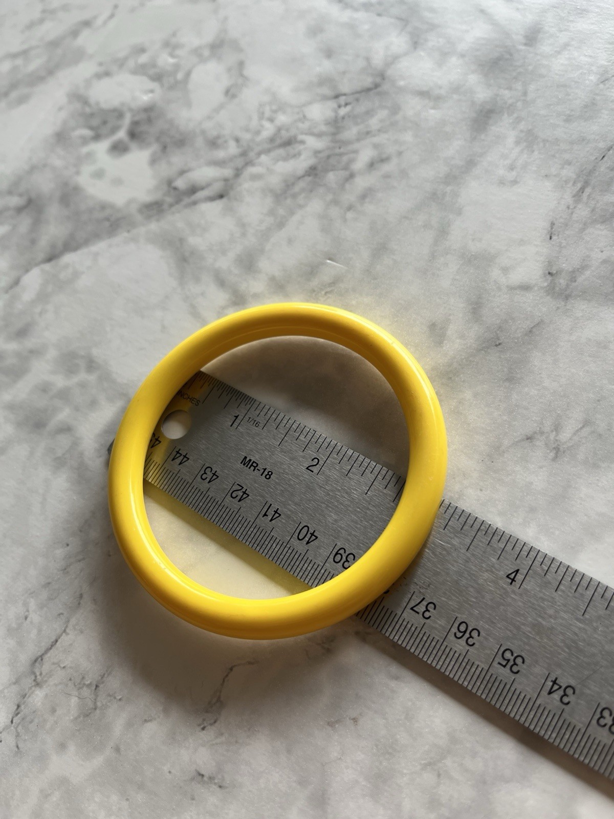 Vintage Yellow Pop Art Plastic Bangle Bracelet 80s Retro