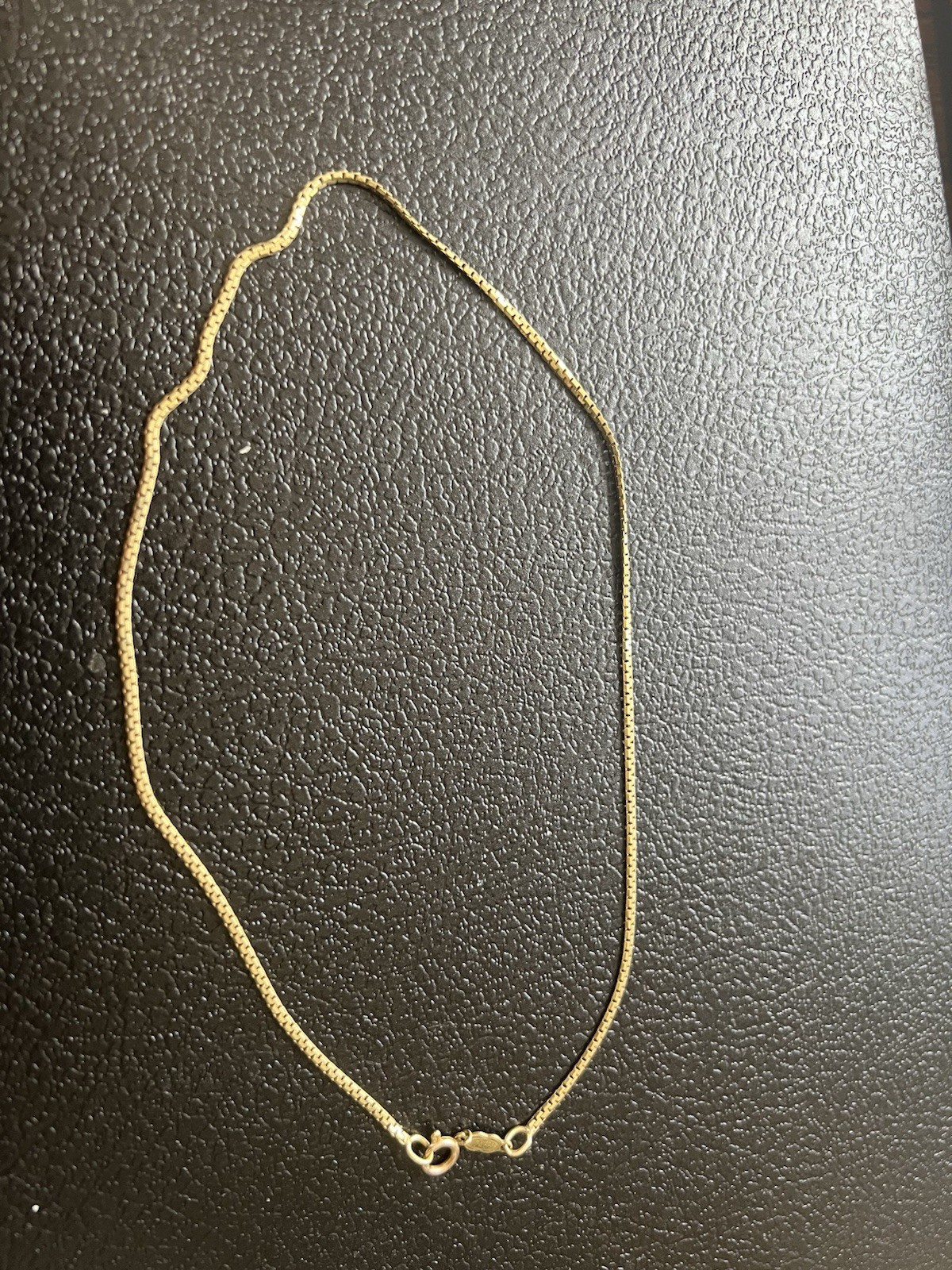 Vintage UnoAErre Solid 14k Yellow Gold Vintage 16” Squared Chain 6.4 g. Exc B/O