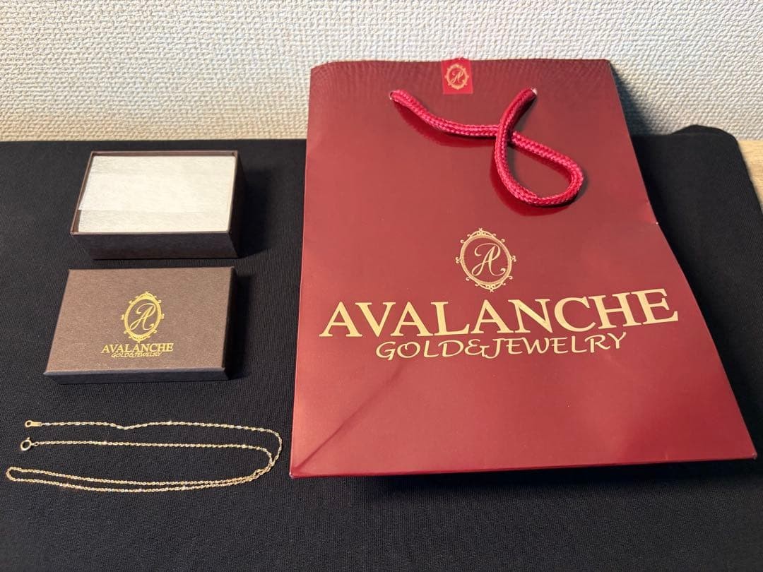 Avalanche 10K Yellow Gold Necklace Width: 1mm Length: 50cm