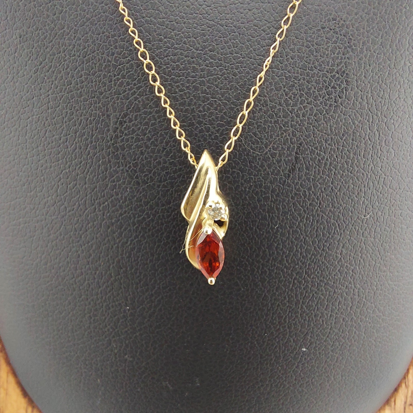 Vintage 10k Gold Marquise Cut Garnet Asymmetrical Bypass Necklace