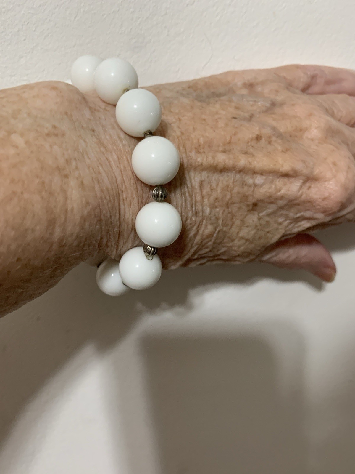 Vintage Milk Glass Stretch Bracelet with A Smooth Glossy Texture ball Design 7”