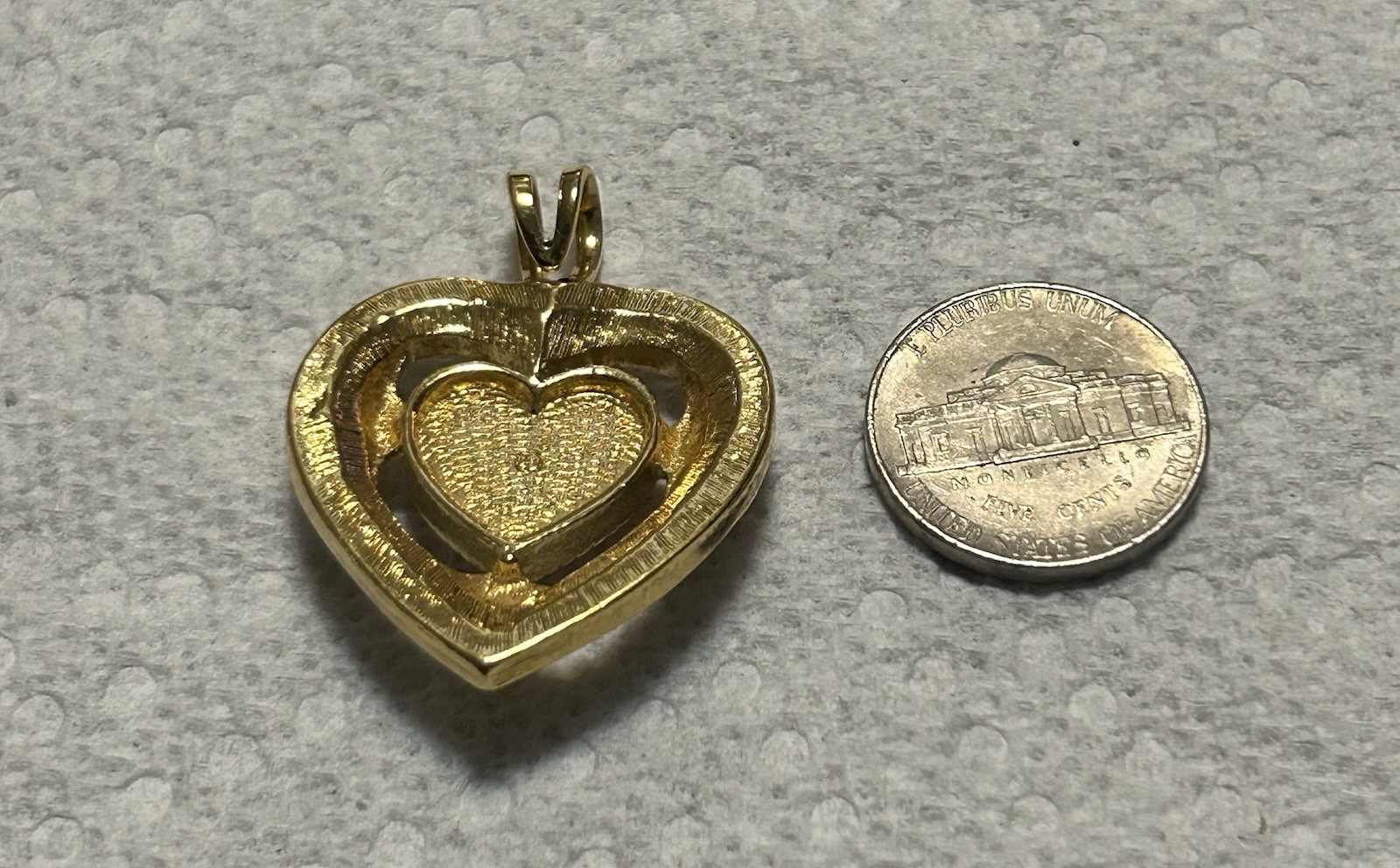 Gold Tone Metal Heart Charm Pendant Love Theme Undated Era Pink Heart Shape