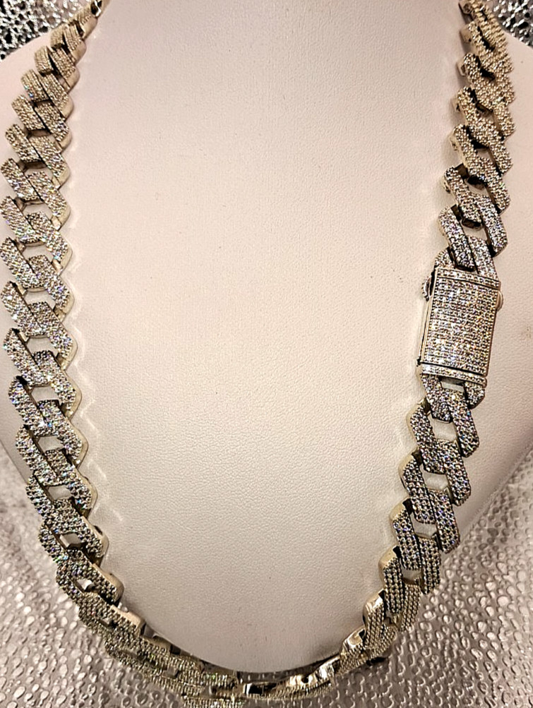 STERLING SILVER & MOISSANITE CUBAN LINK NECKLACE (22.5″ in) 148.83GR