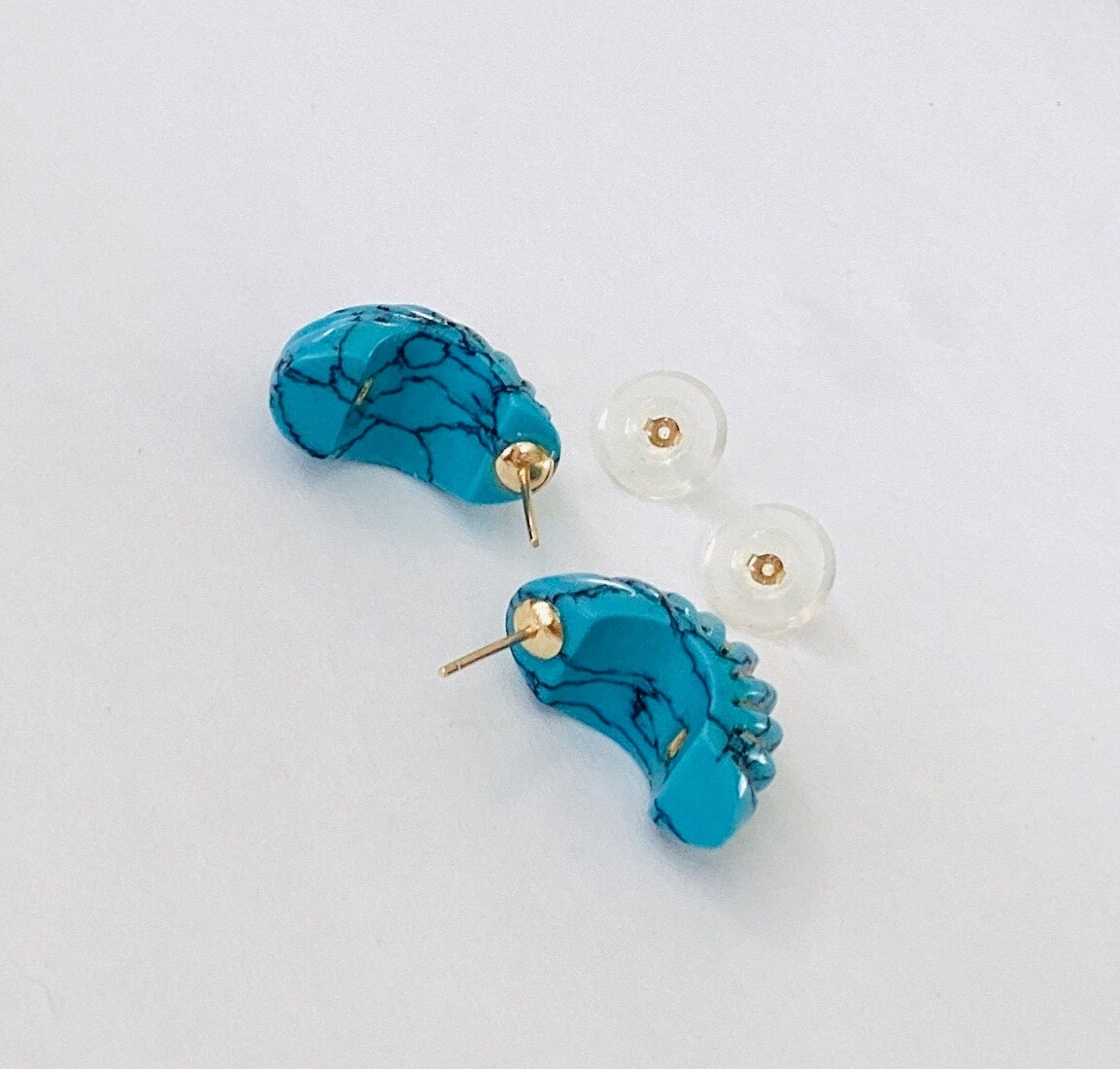 Solid 14K Yellow Gold Natural Turquoise Dome Earrings NEW