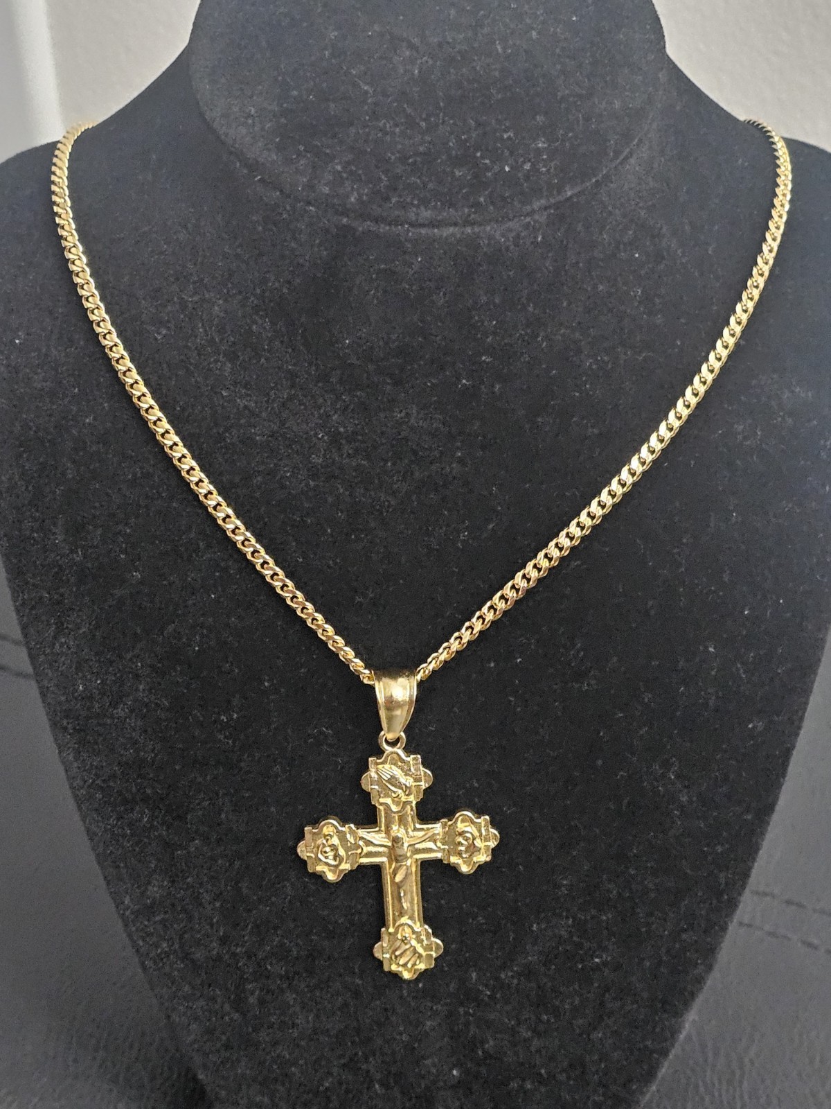 24in 14kGold-Plated brass-3.5mm Miami Cuban Chain w/14K Cross Pendant 4 symbols
