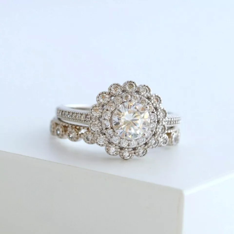 14K White Gold Finish 2.5 Ctw Round Cut Created Diamond Bridal Wedding Ring Set