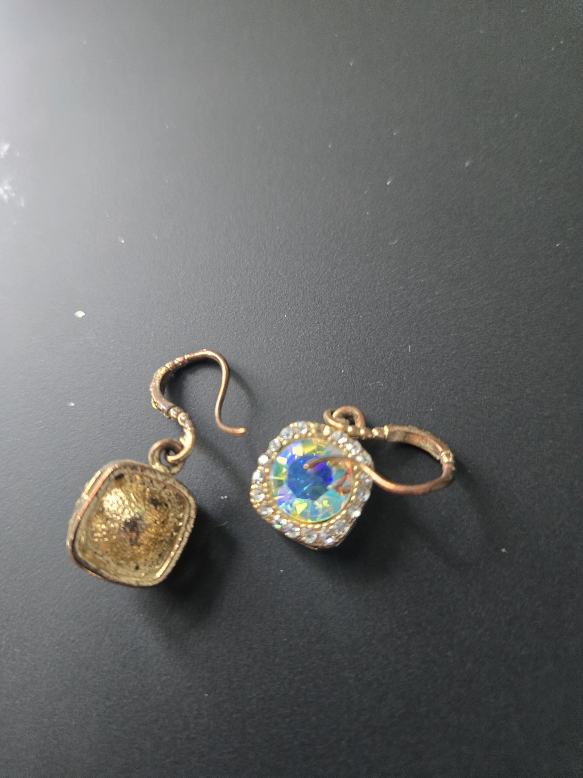 gold tone aurora borealis earrings drop dangle