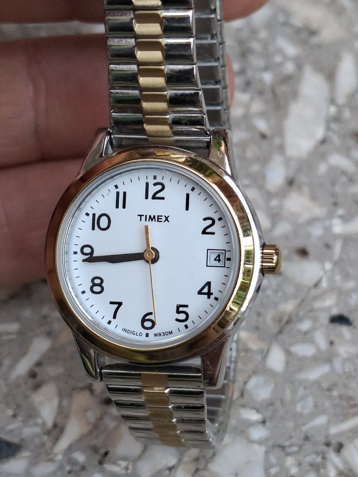 Timex Indiglo Two-Tone Quartz Watch Date White Dial WR30M Expansion Band