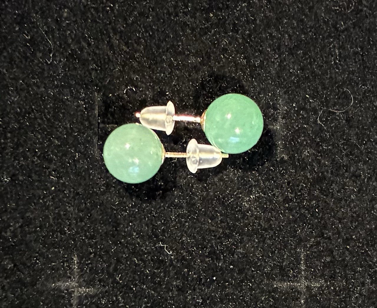 Natural Green Jade Ball Stud Earrings 8mm Solid 10kt Yellow Gold Brand New