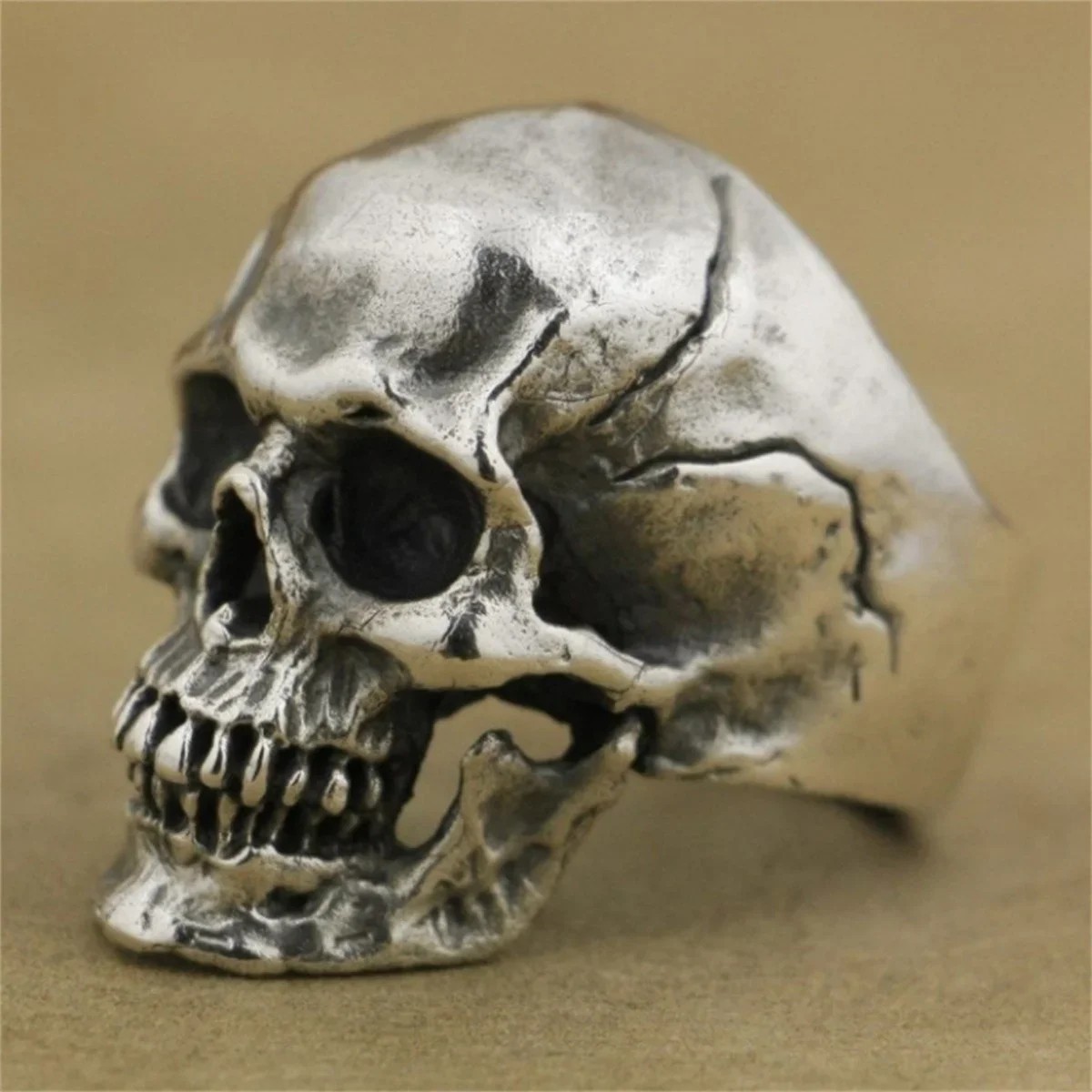 Men’s Stainless Steel Gothic Skull Ring Unique Punk Retro Biker Motorcycle