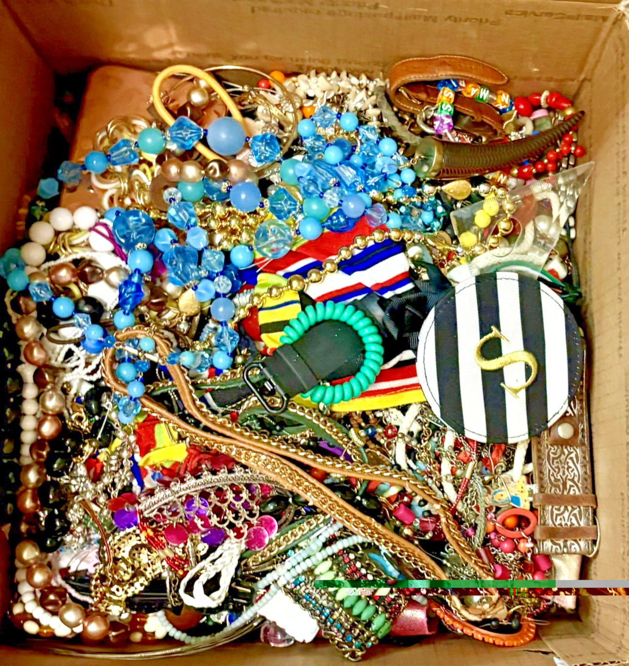 22LBS Modern Vintage Tangled Broken Wearable Craft Repurpose Junk Jewelry Lot