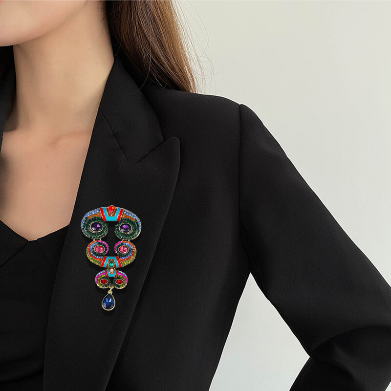 Art Deco Style Vintage Enamel Crystal Baroque Totem Brooch Badge Pin Gift