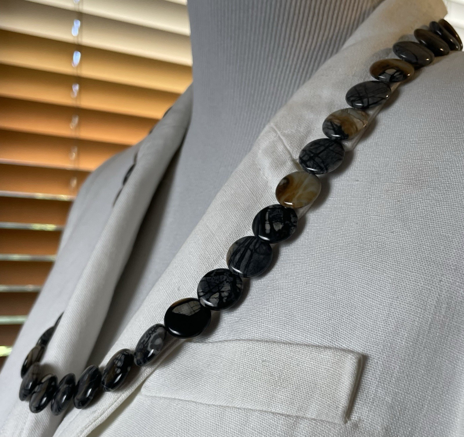 Vintage Disc Link Necklace 28” Gray Beige Streaked Faux Stones Box Clasp