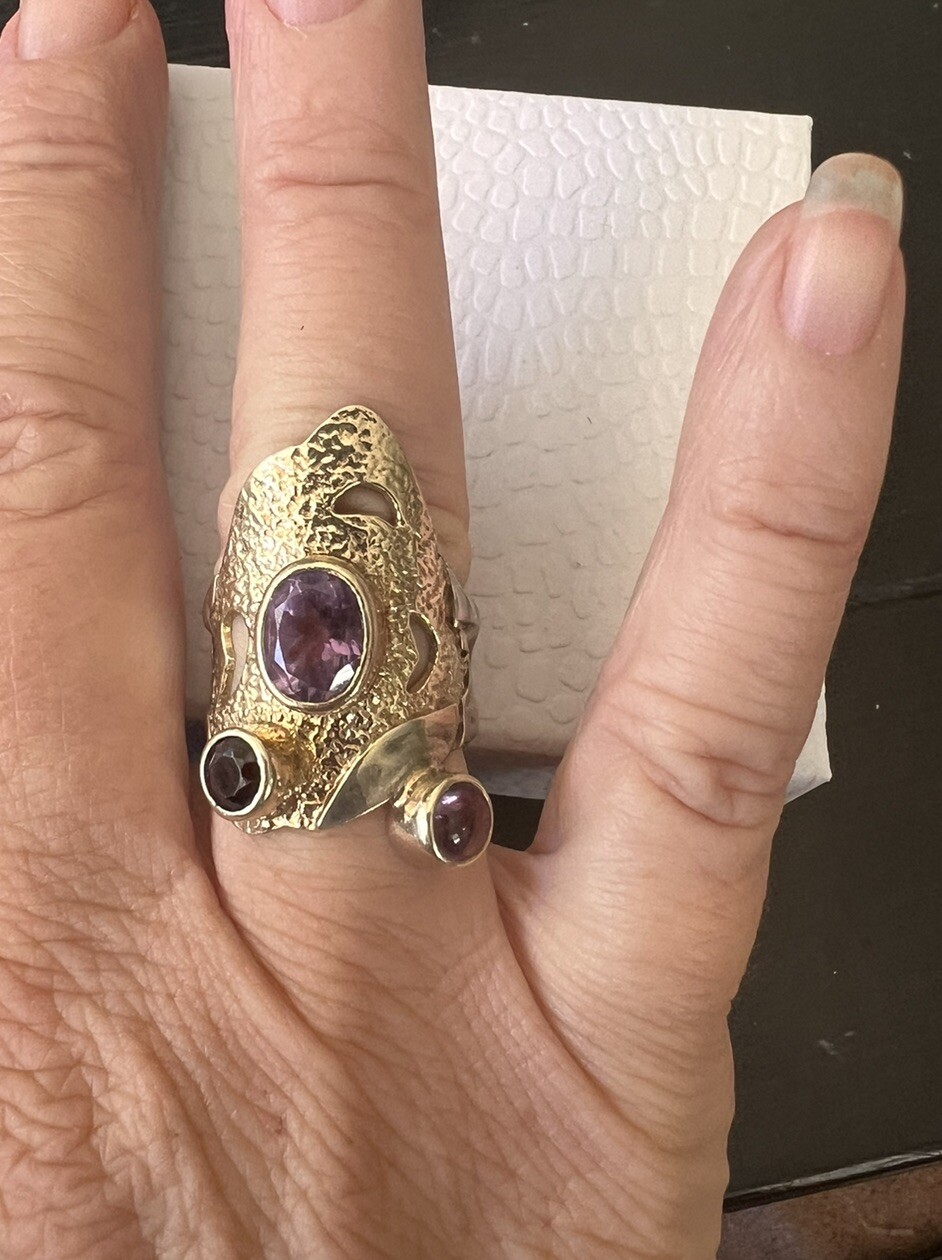 Unique Artisan Signed Yes Two Toned Sterling 925 Amethyst Garnet Wide Band Ring