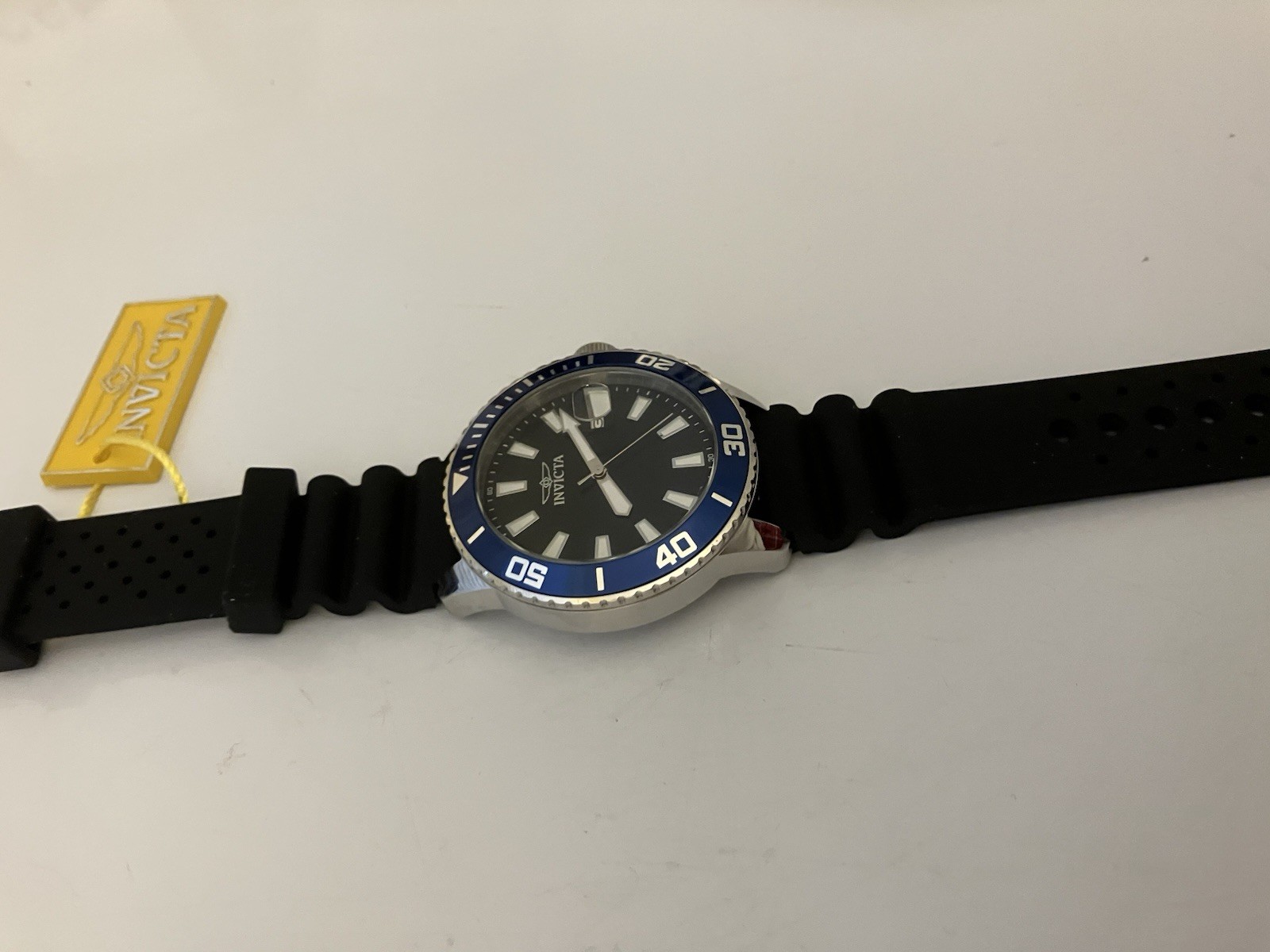 Invicta Men’s Pro Diver 46089, 45mm Quartz Watch,New In Box, TMI VJ42 Movement!