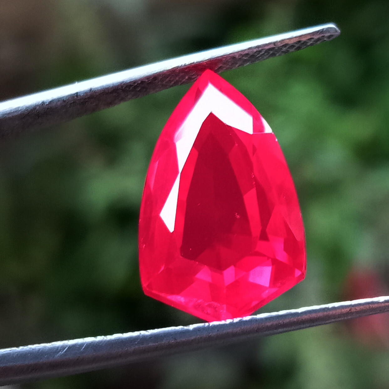 Natural Fancy Cut Blood Pigeon Red Ruby 11.80 Ct Certified Loose Gemstone