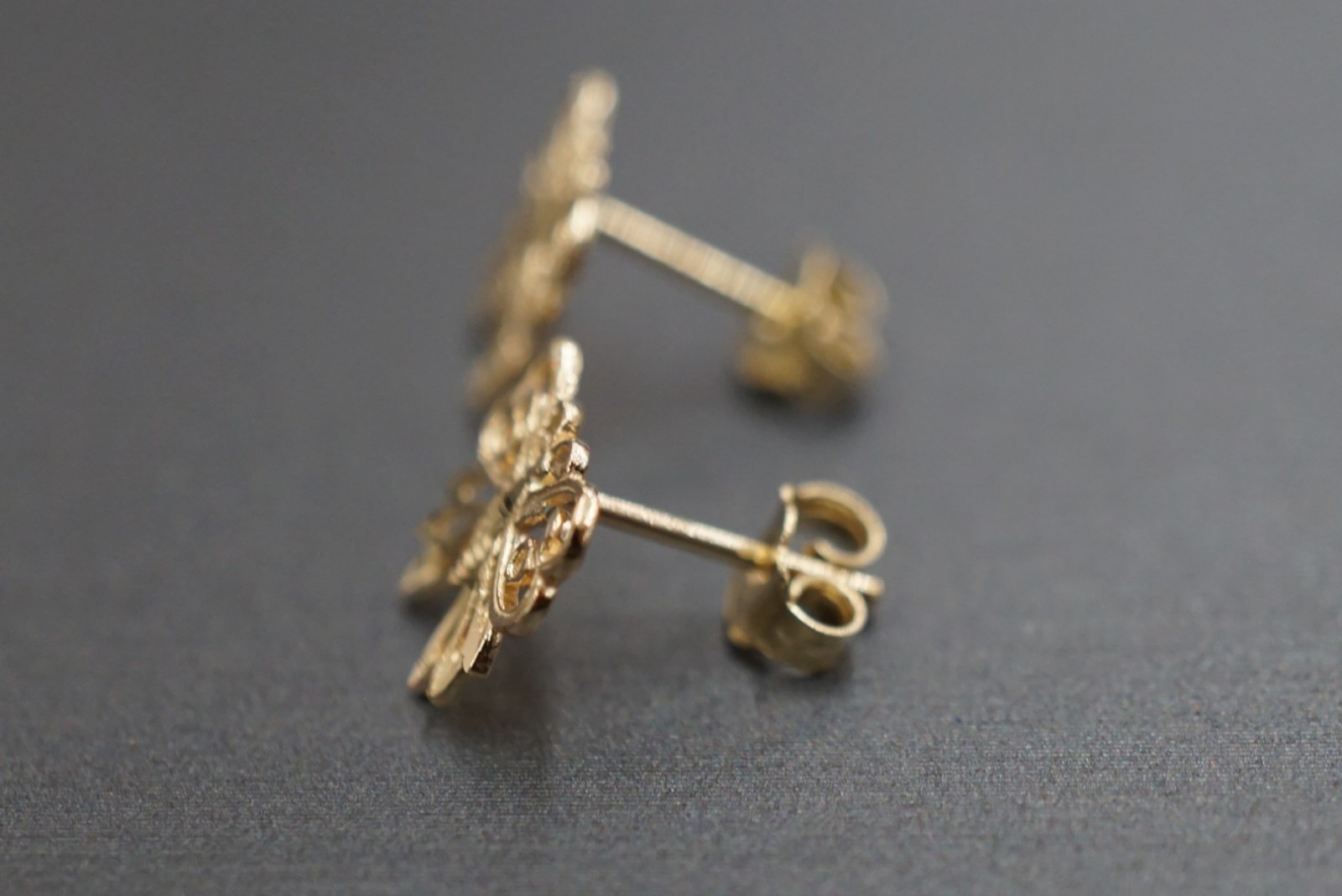 Beautiful 14K Solid Yellow Gold D-Cut Butterfly Stud Earrings.