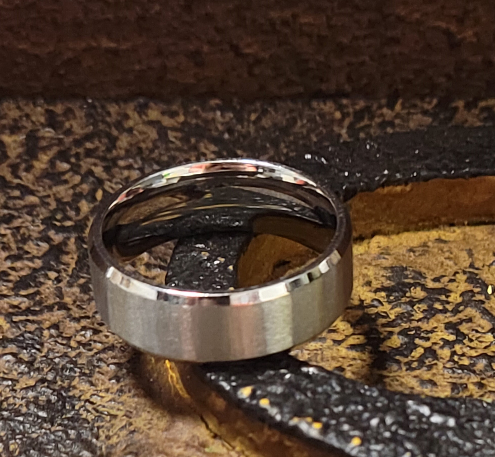 Personalized Engraved Men’s Traditional Silver Wedding Ring Band