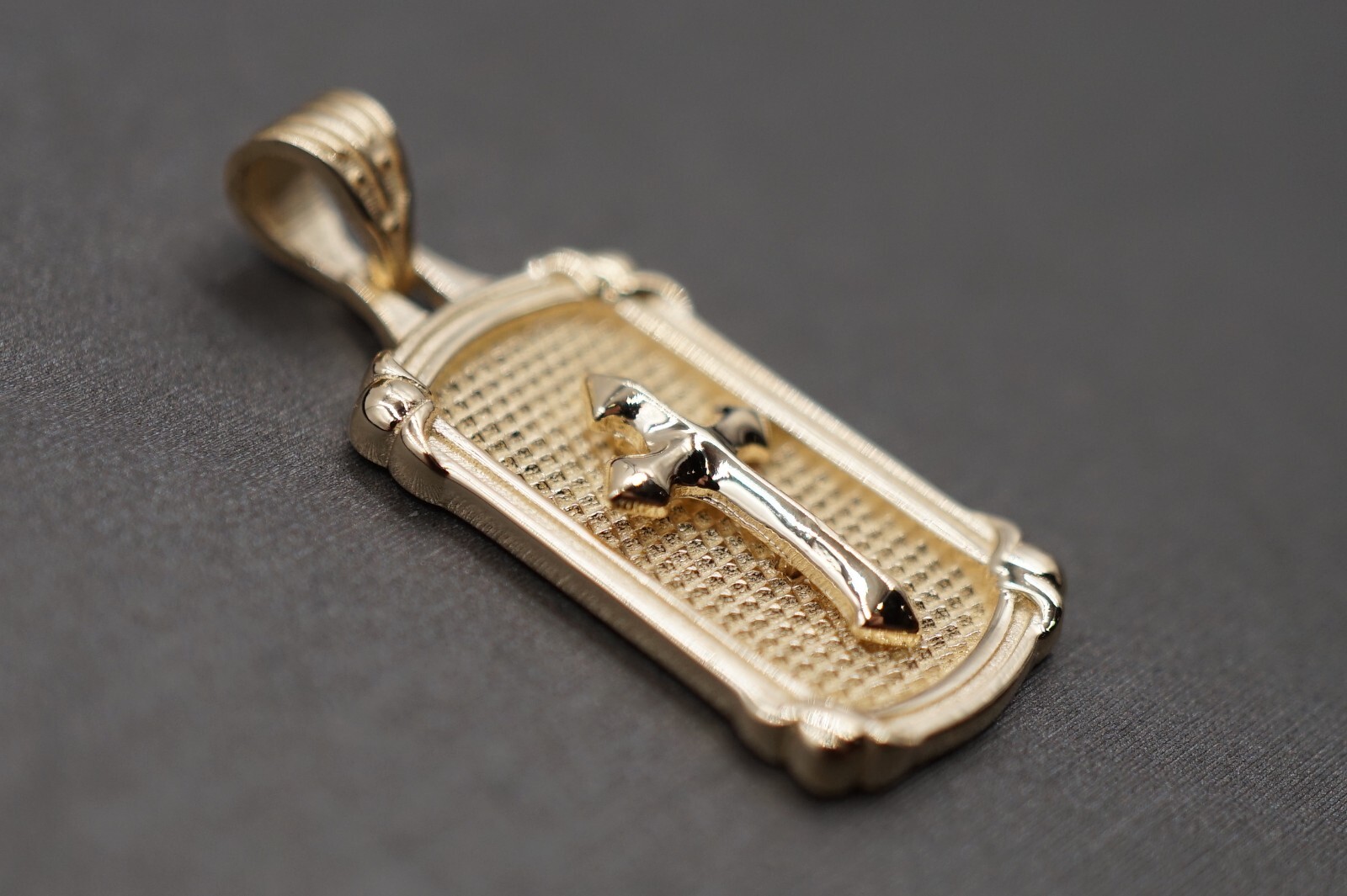 14K Solid Yellow Gold 1″ Crucifix Cross Rectangle Charm Pendant.