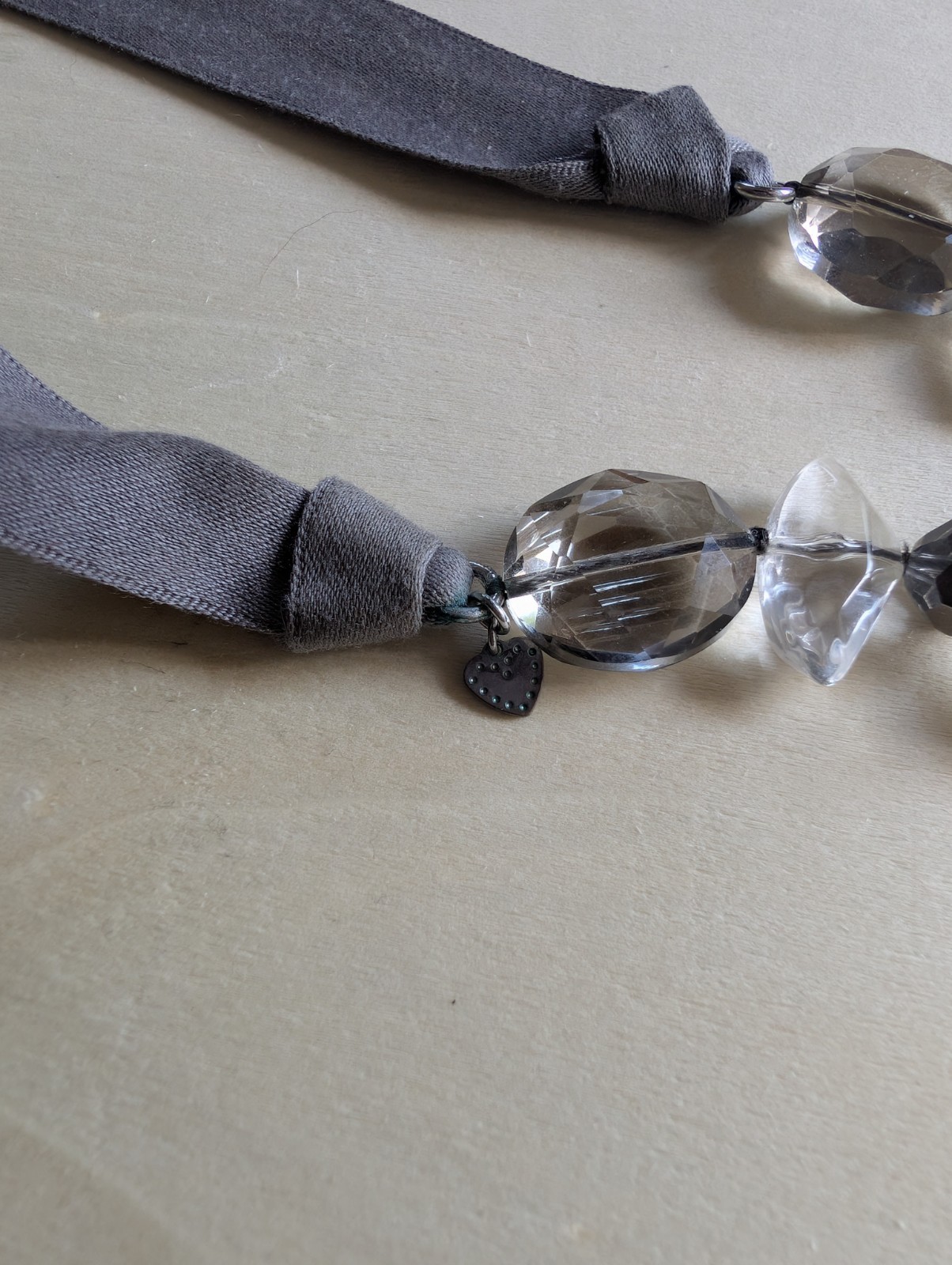 Gray Ribbon Crystal Beaded Necklace with Clear Round Glass Beads