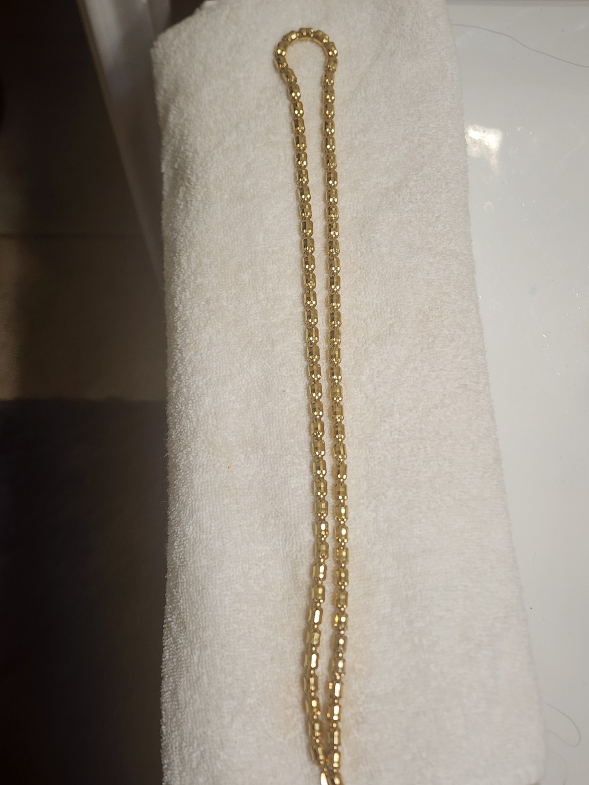 10kt MOON CUT FANCY CHAIN 26INCHES