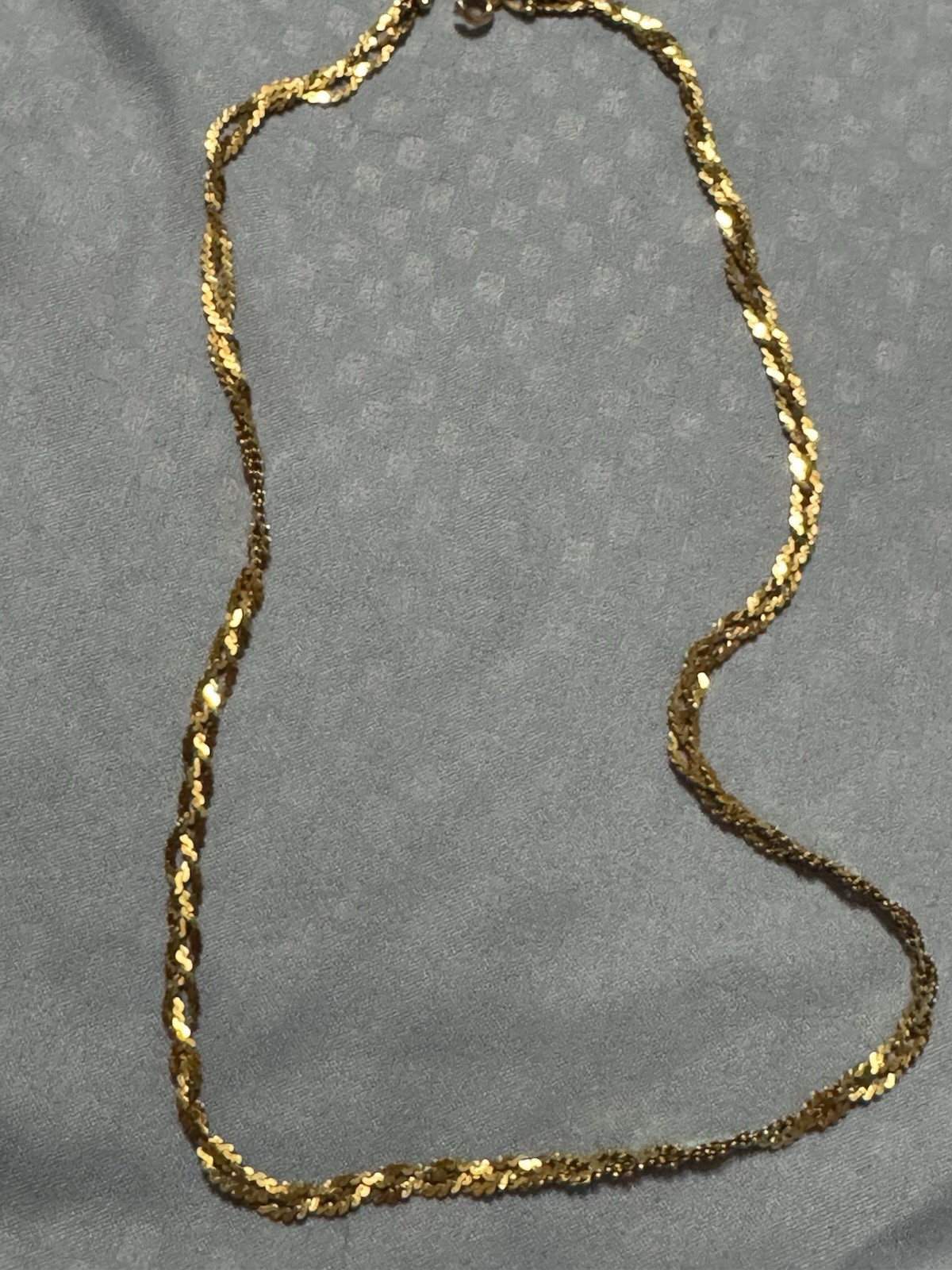 14K Yellow Gold Herringbone Chain Necklace Spring Ring Closure No Stone