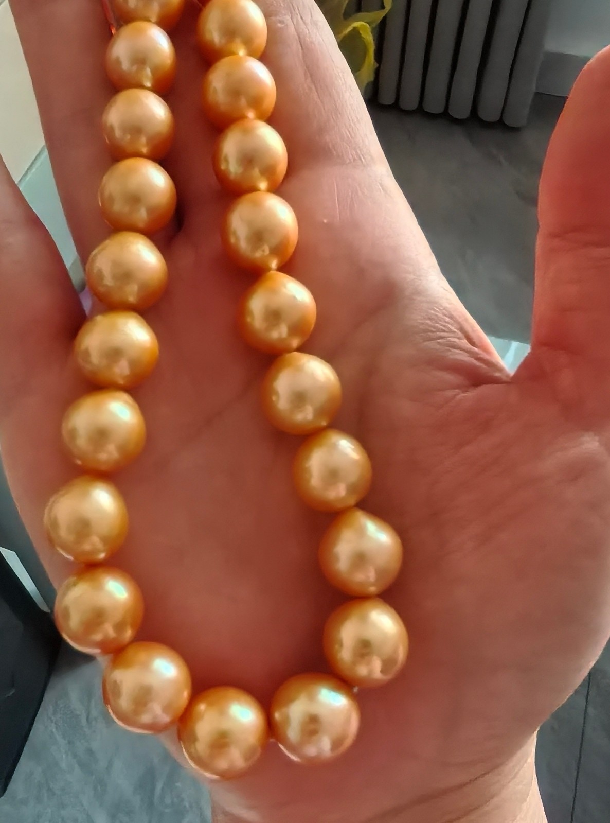 HUGE 18”L AAAA+++ 12-13MM NATURAL SOUTH SEA GOLDEN PEARL NECKLACE 14k