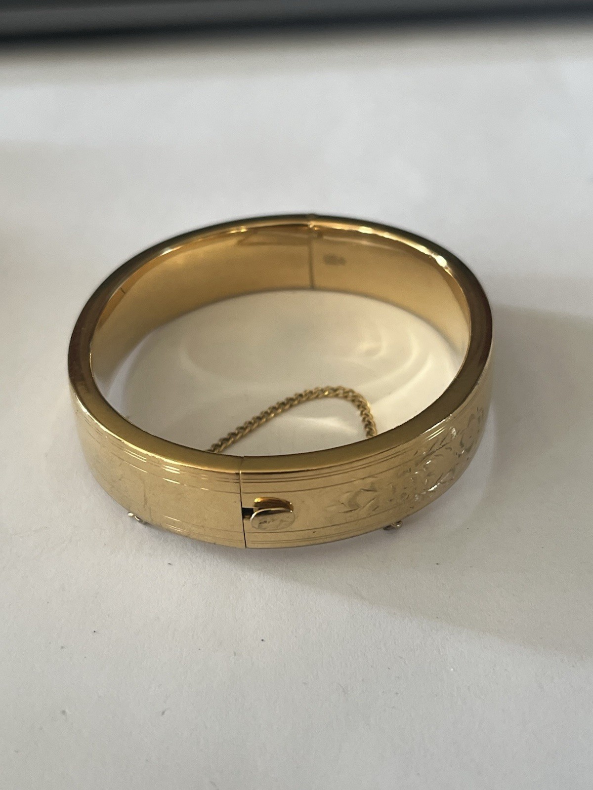 Antique 12k Gold-Filled Hinged Bangle Bracelet Hand Engraved