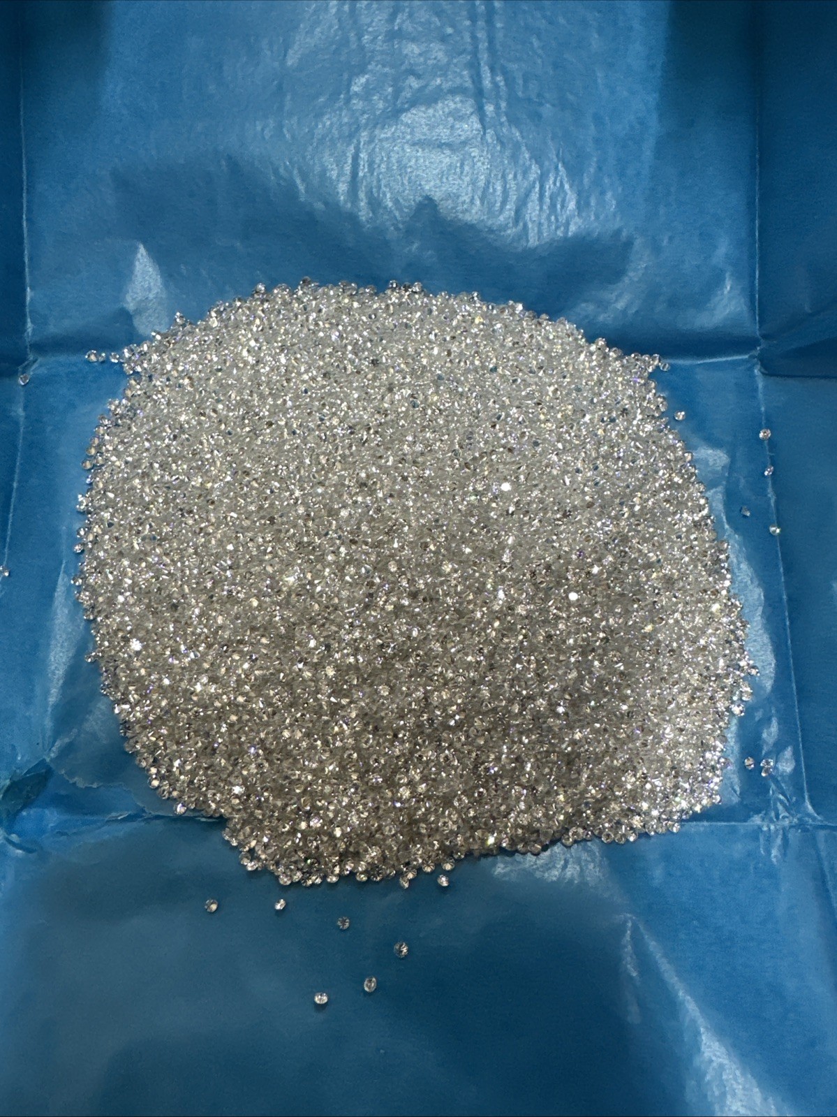 Lab Diamond Round Loose VVS2-SI1 D-E-F Melee 1.6mm-1.8mm HPHT 1.0ct lot