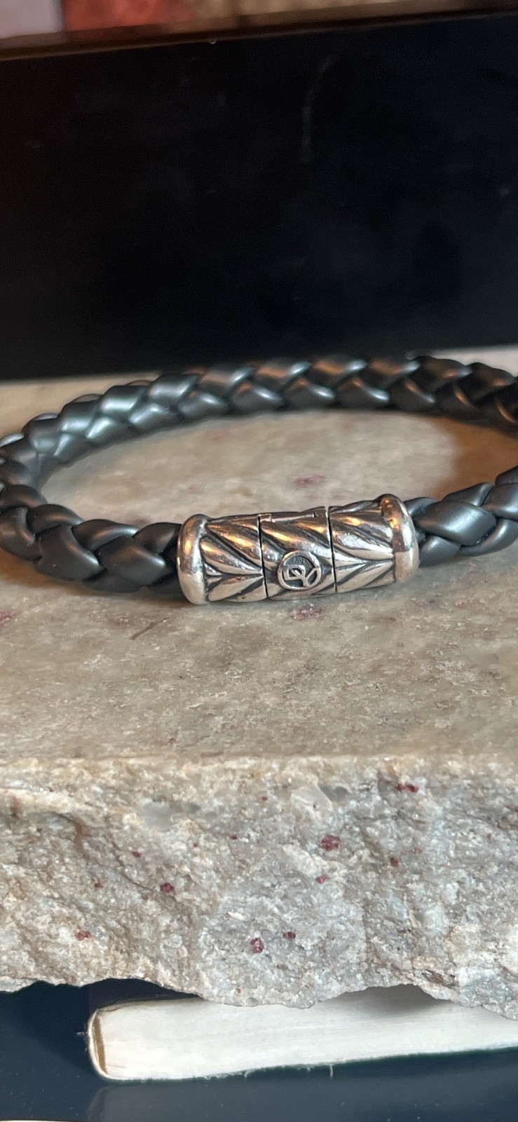 David Yurman 925 Dark Gray Chevron 8mm Rubber Bracelet 8.5″ (for a 7.5″wrist)