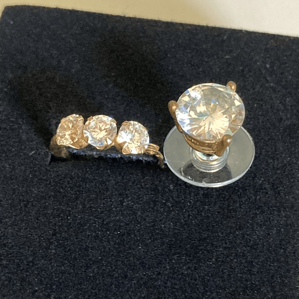 Lot of 8 Single Earrings- none match! 14K Gold 925 Silver and Mixed Materials