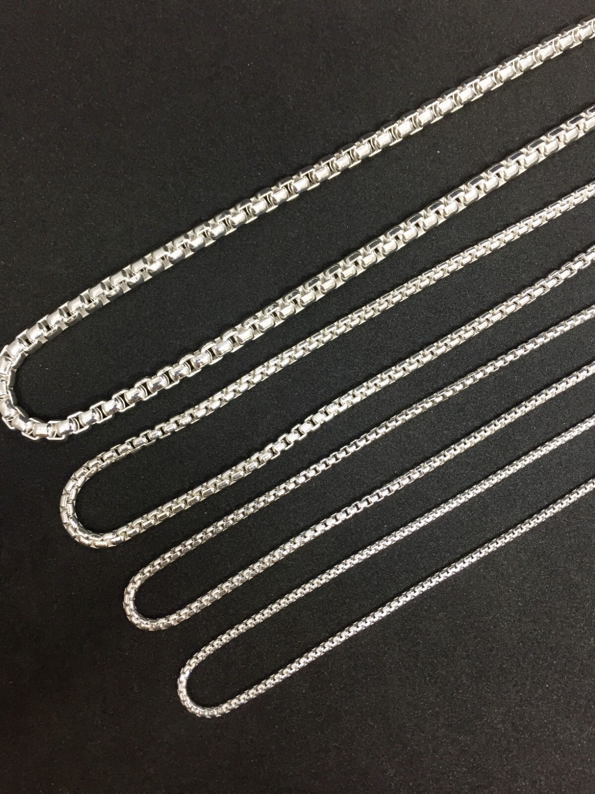 925 Sterling Silver Round box chains Men’s women’s Necklace 2.5mm-5mm 16″- 30″