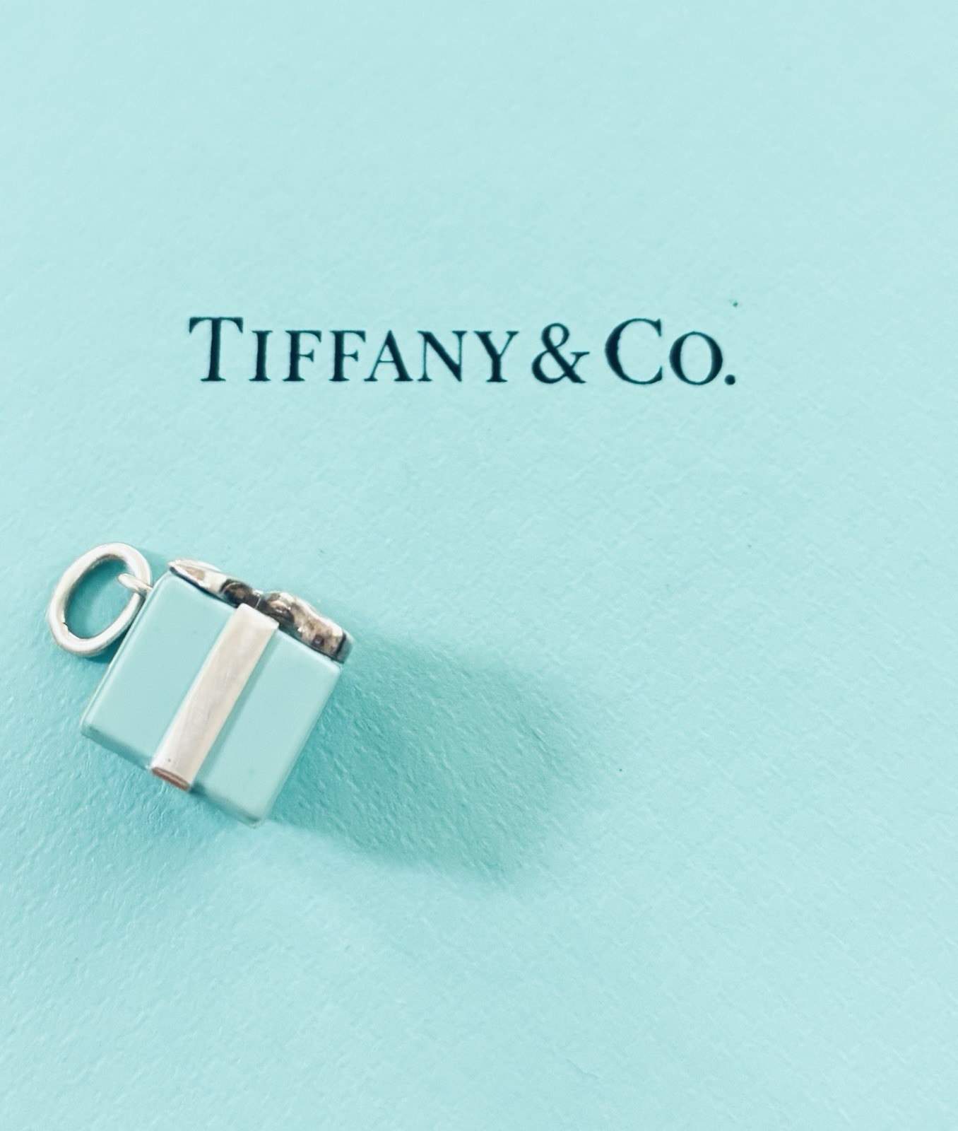 Tiffany & Co 925 Silver & Blue Enamel Present Gift Box .46” Charm 7.7 Gram Pouch