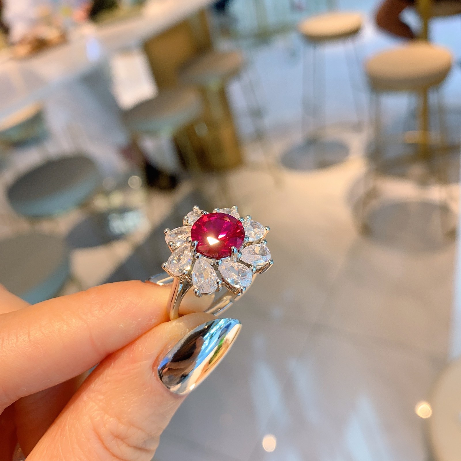 Pink Ring, Instagram-Style Red Corundum Ring, Gold-Toned Band