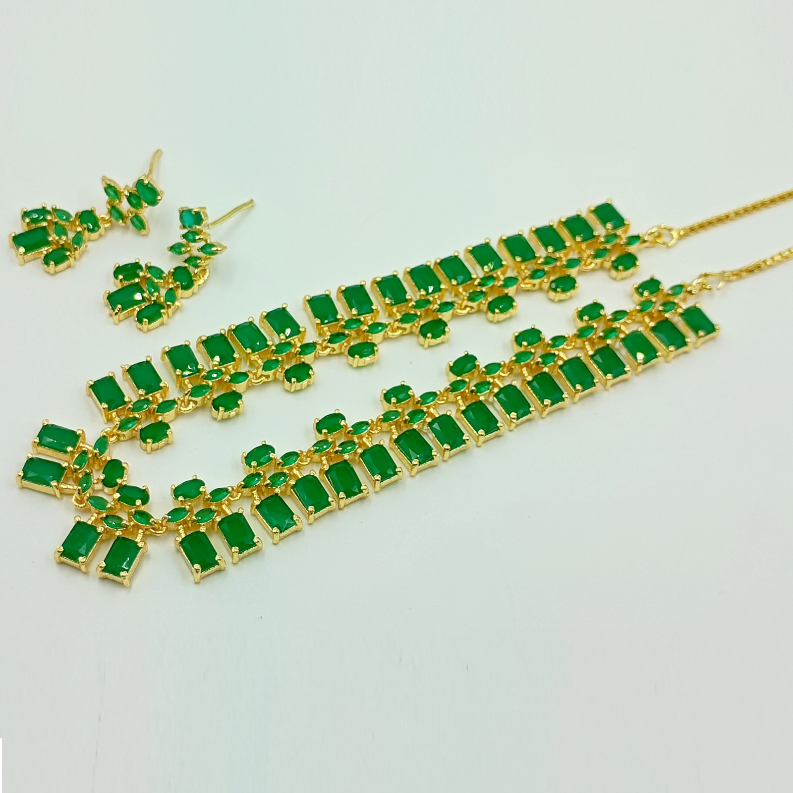 22K Gold Plated South Indian Emerald Necklace Ethnic Bridal Jewelry Set