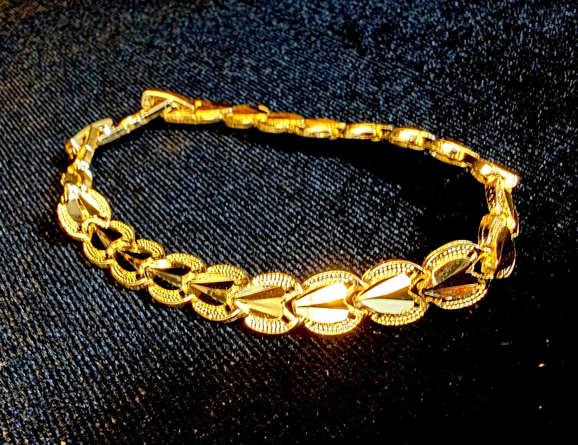 14K Gold Filled Curb Link Chain Bracelet 7-8in 8MM Box Clasp