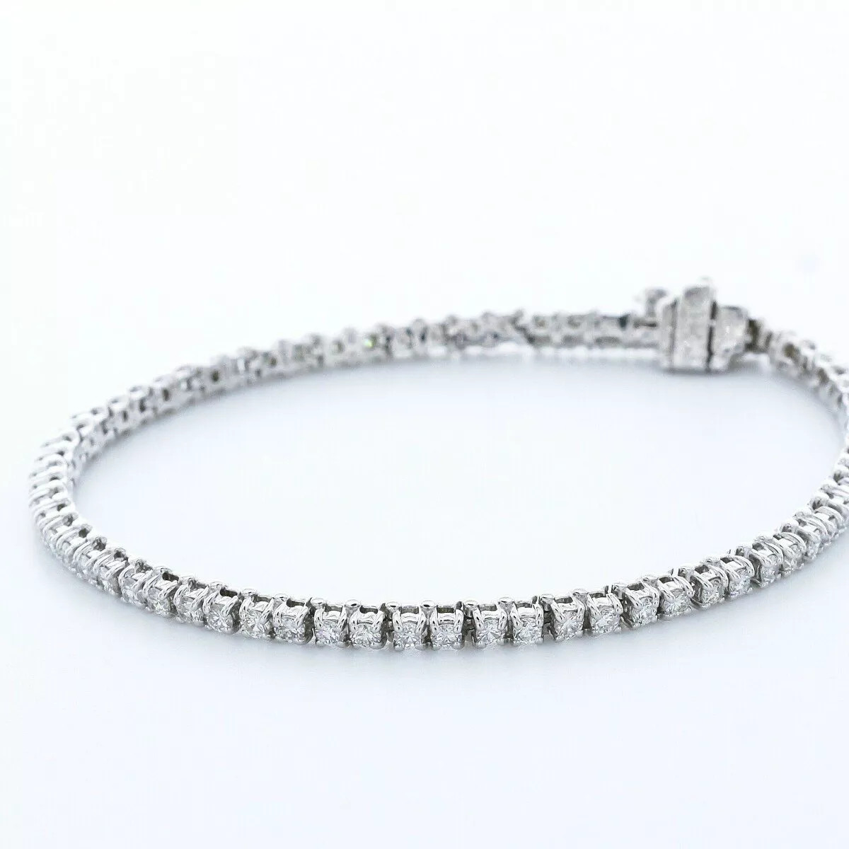 Tennis Bracelet Solid 14K Gold Classic 3.05 Carat Round Lab-Grown Diamond D VVS1
