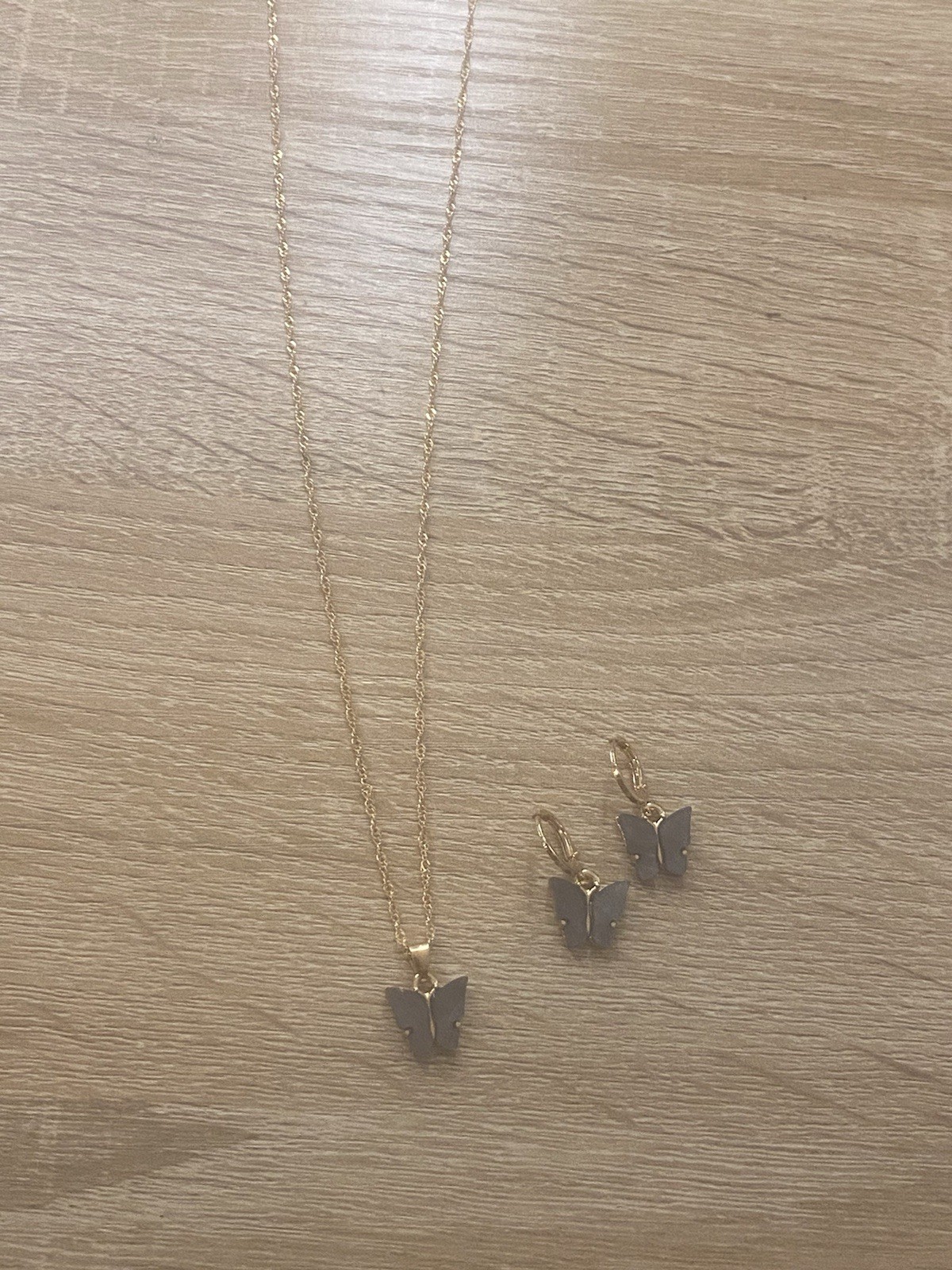Black butterfly and earrings set