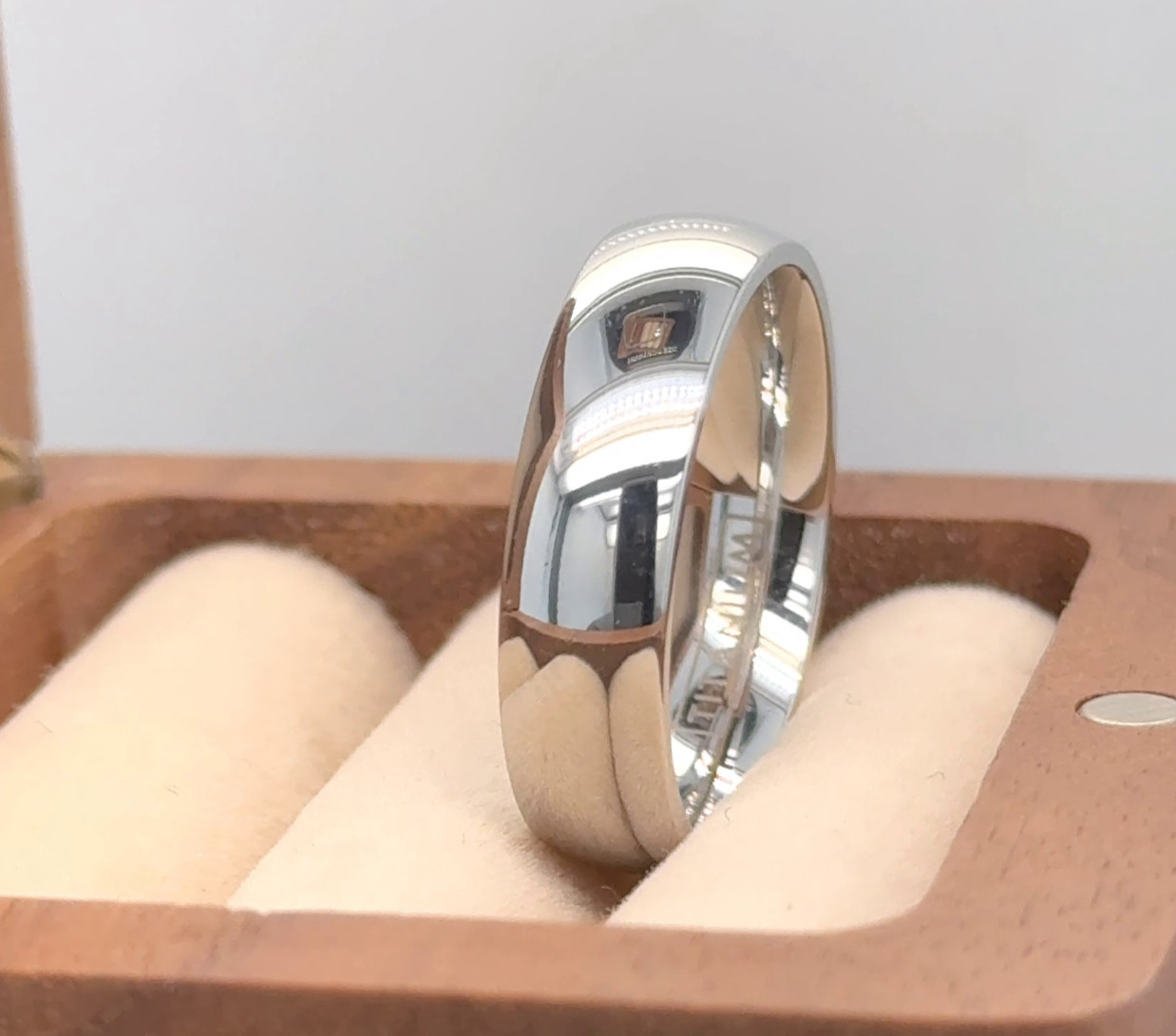 Mirror Polished Finish Ring Couple Ring Gifts 6mm Silver Titanium Promise Ring