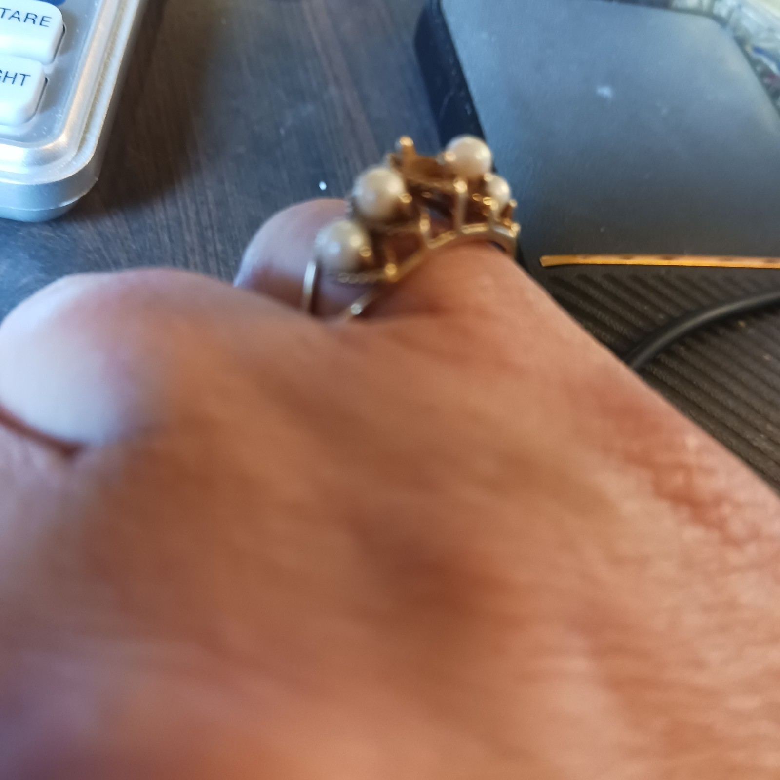 Gold Scrap Ring 2 grams Plus (Including stone ) 10k , Missing Stone