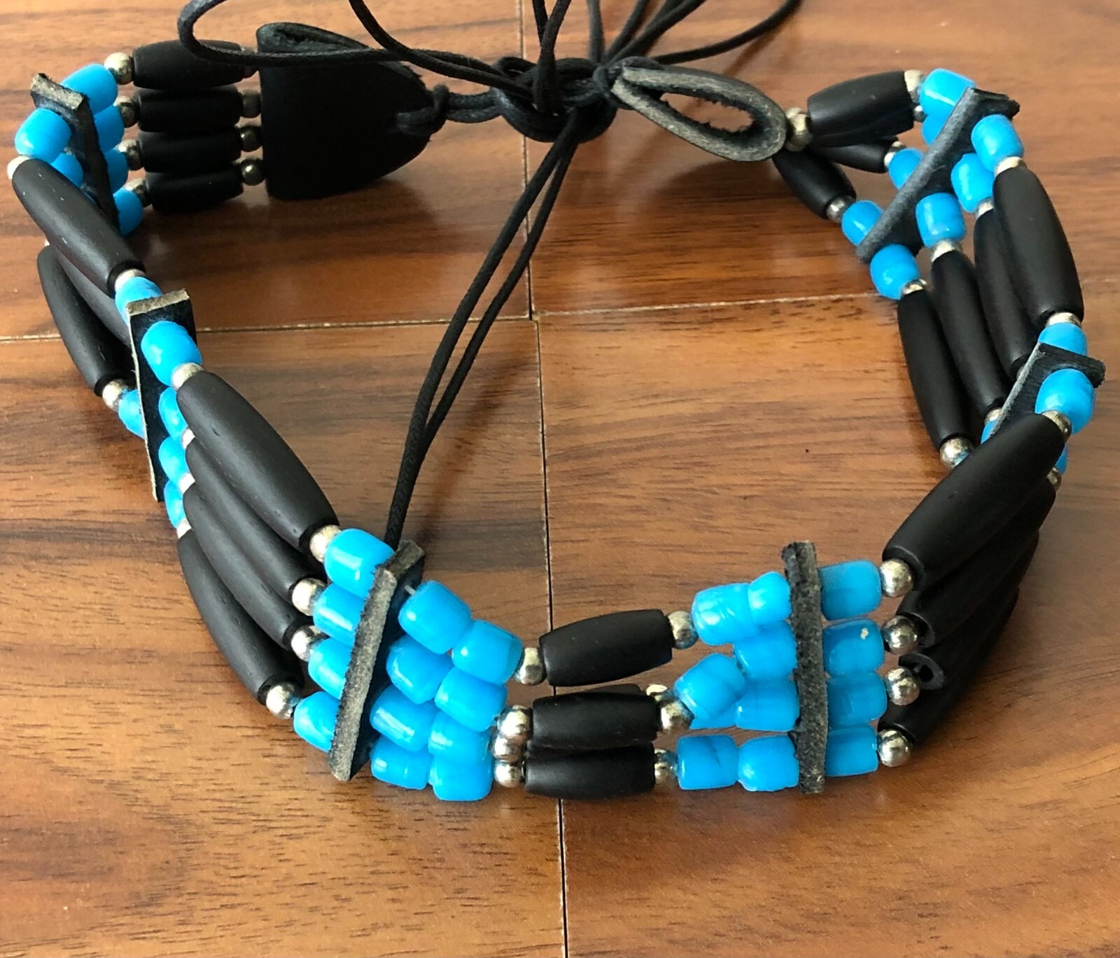Native American Indian Style Buffalo Bone Choker Necklace Beaded Tradition Blue