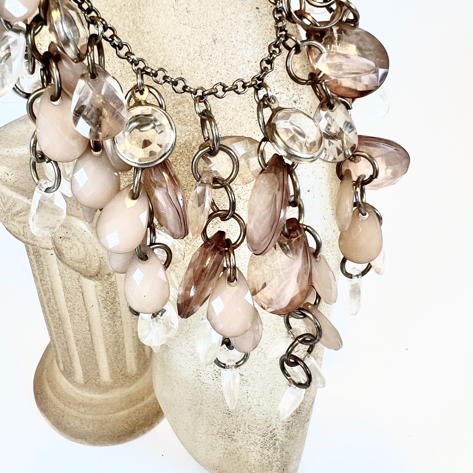 Pretty Lightweight Plastic Faceted Teardrop Bezel Set Crystal Bib Necklace Pink