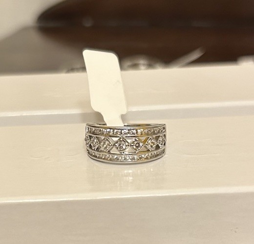 Size 7 Half Eternity Band Diamond CZ Silver Tone No Mark
