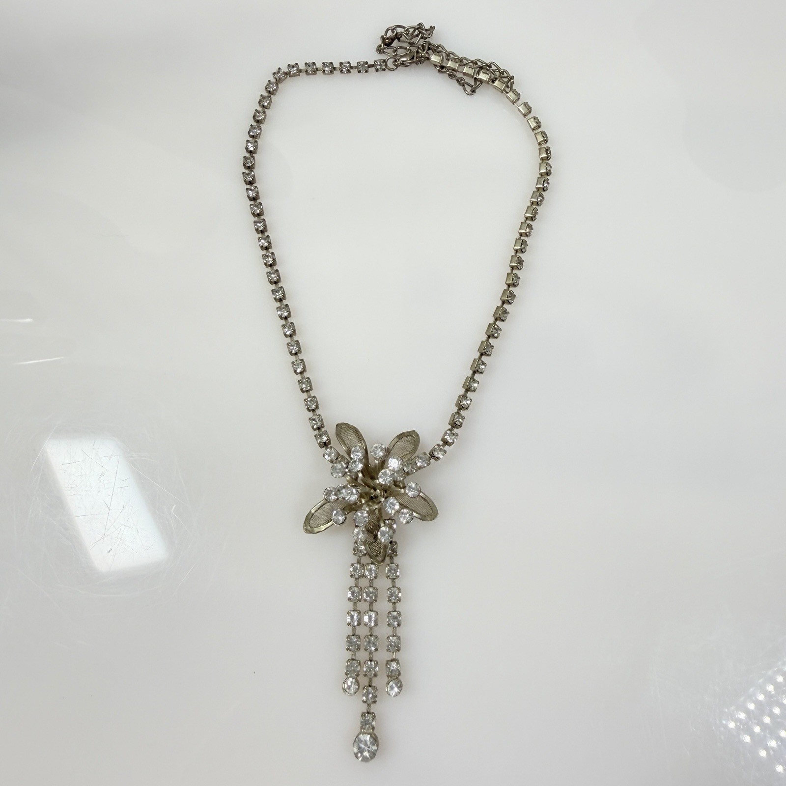 Vintage Rhinestone Necklace Choker Flower Lightweight Adjust up to 16″